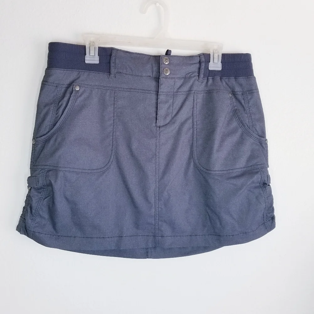 🌸Athleta | Nylon Mini Skirt size 12